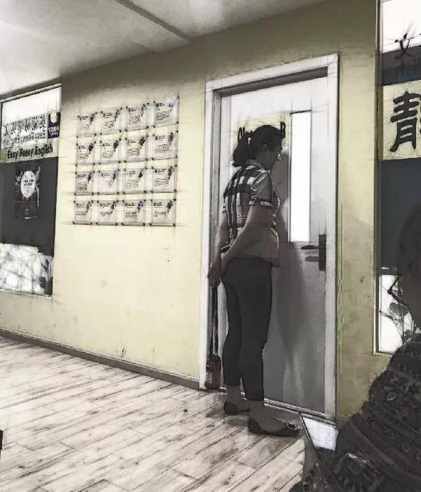 原四川广元严书记哭了,夫人装逼的代价太惨重,网民的力量(转)